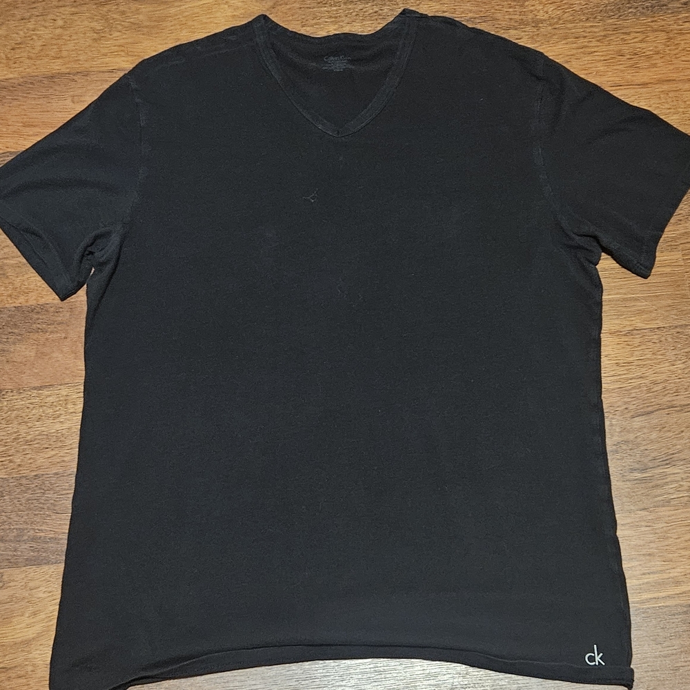 CALVIN KLEIN mens v-neck T-shirt SIZE XL COLOR BLACK LXL12